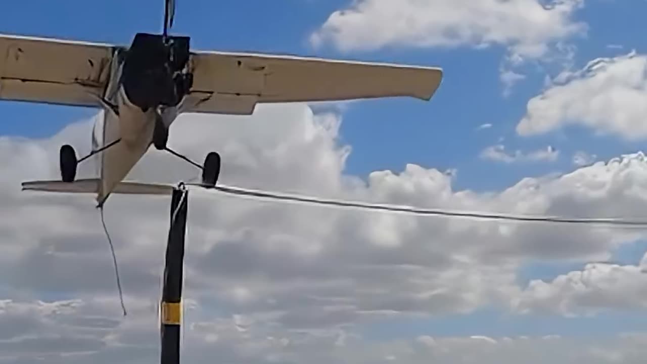 Anchor vs Gravity: The Ultimate Drop