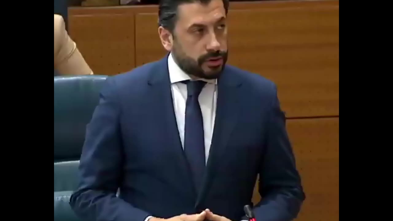 Bronca entre el PP de Madrid y la oposición por llamarles asesinos.