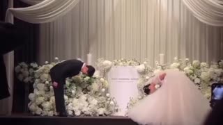 The deepest the bow, the higher the respect shown