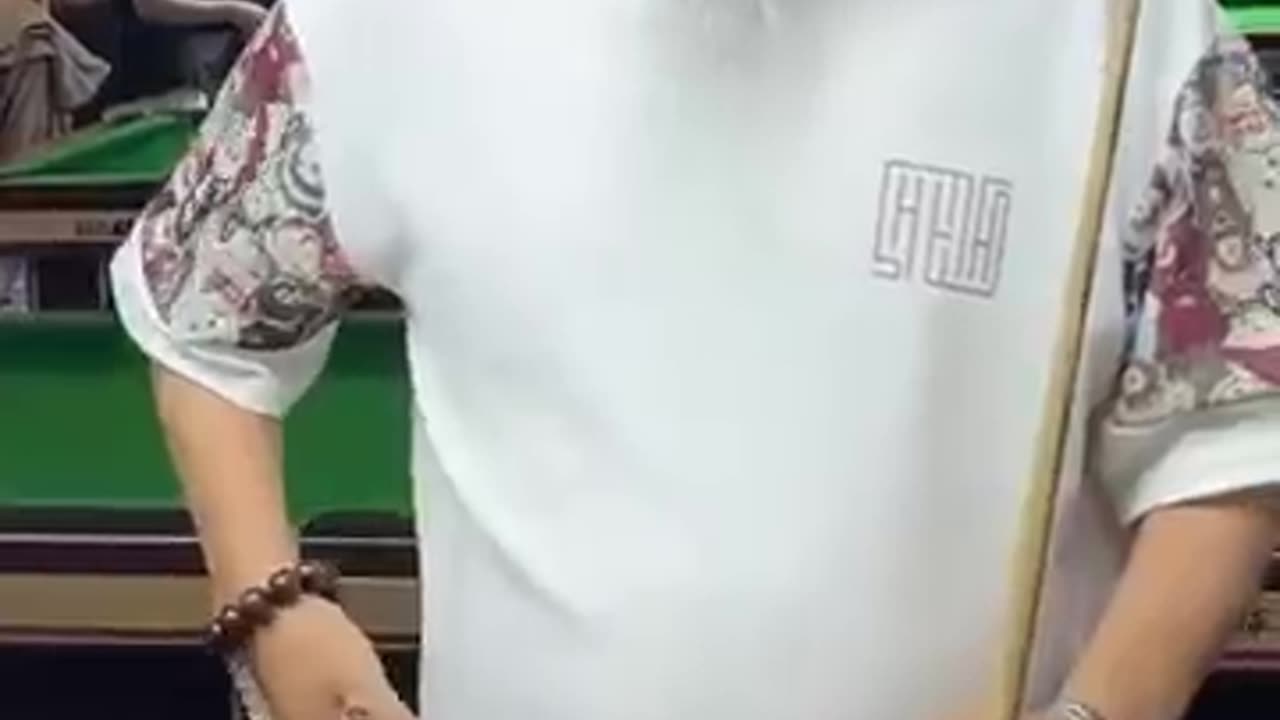 Funny-videos-billiads-milli ons views