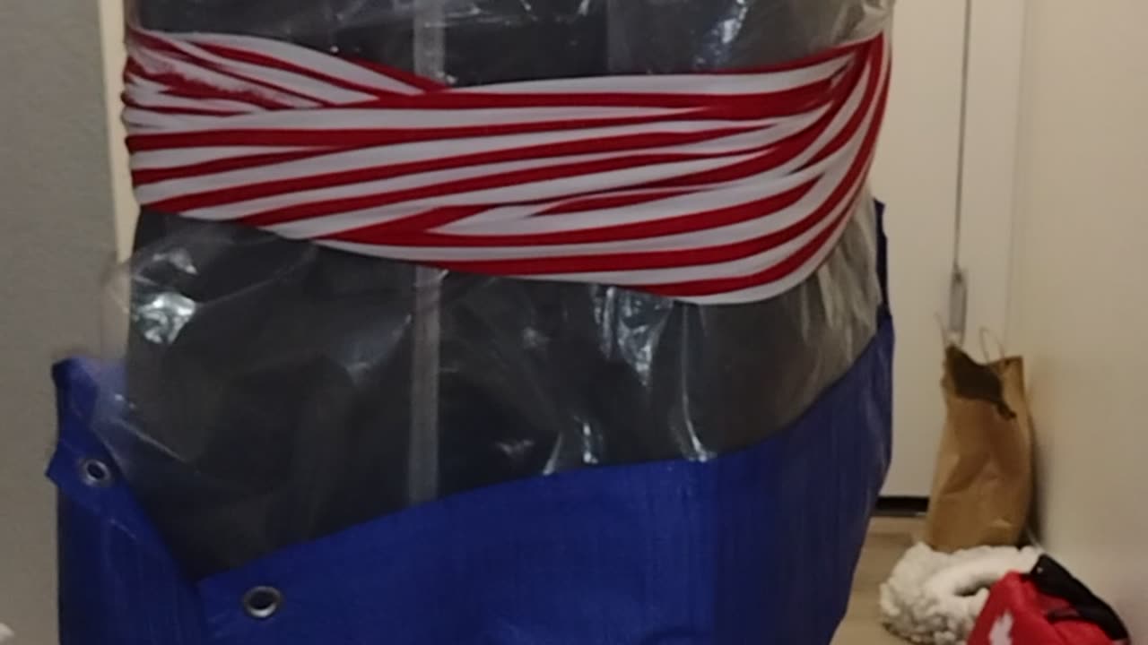 Omni THIS IS WHAT IT REALLY LOOKS LIKE BEHIND THE SCENES LOL