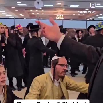 These guys are just jewin’ around.