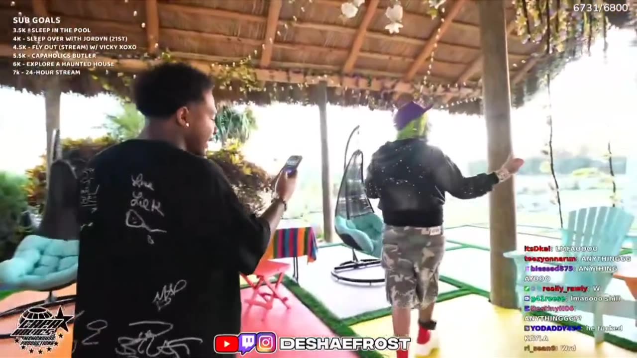 6ix9ine tells Deshae Frost he'll smash a 10 or a 0