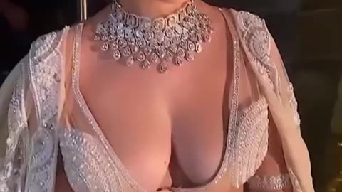 Actress Nora Fatehi_Elegance with a side of spice ❤❤❤ #shorts #rumbleshorts