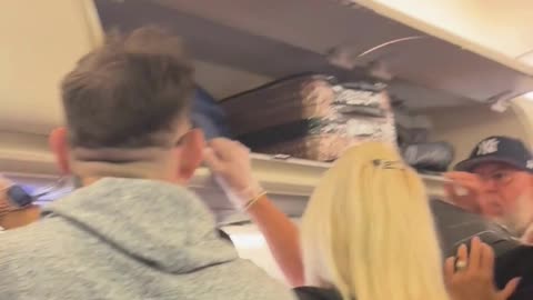 MMA Fighter Jonson Kicked Off Plane Over Bag Dispute