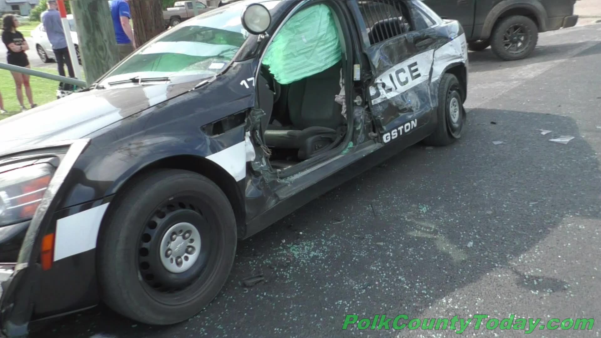 PICKUP BROADSIDES POLICE CARE, LIVINGSTON TEXAS, 04/17/25...