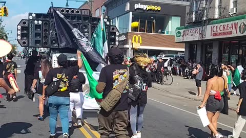 Celebran Desfile de México en NYC.