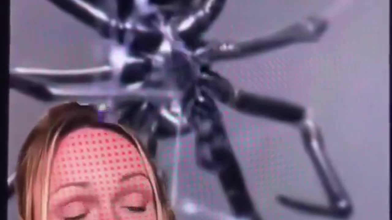 🤣 This is how you deal with porch thieves 🤣💪🏼📦