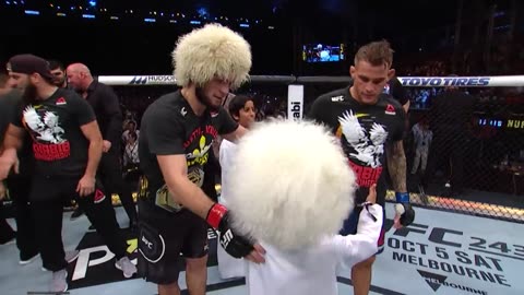 Khabib Nurmagomedov vs Dustin Poirier | FULL FIGHT | UFC Classics