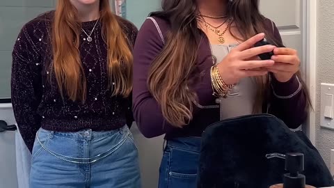 Hey Siri play _____ #shorts Amalia Triple Charm