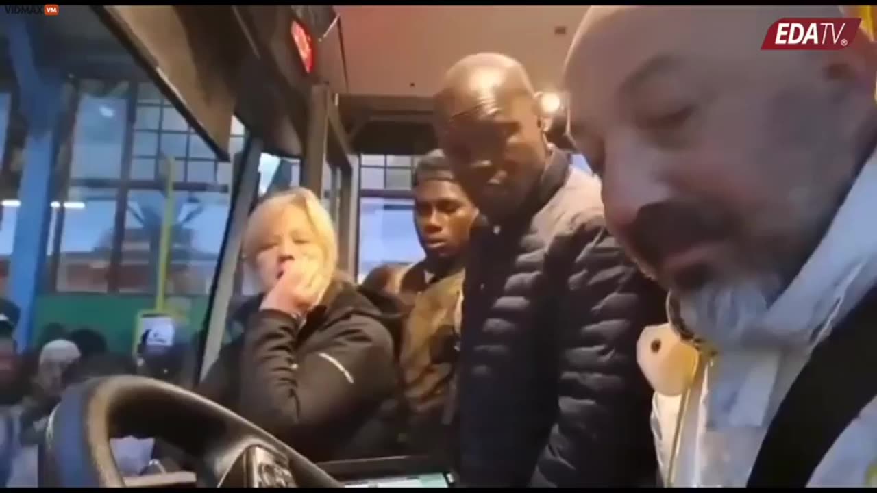 LET ALL THE NIGGERS IN YOUR COUNTRY LIKE GLOBALIST JOE BLOW A NIGGER BIDEN