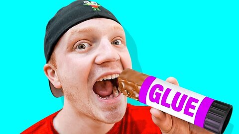 27 GENIUS Ways To Sneak ANYTHING ANYWHERE! (You Won’t Believe #13 😱)