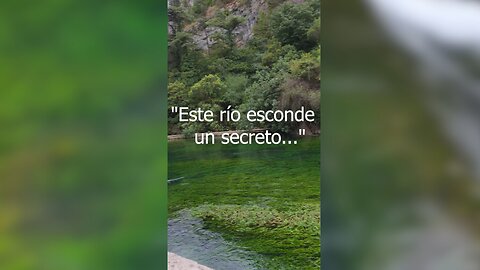 El Secreto de un Río Esmeralda: Un Molino Medieval en Francia.