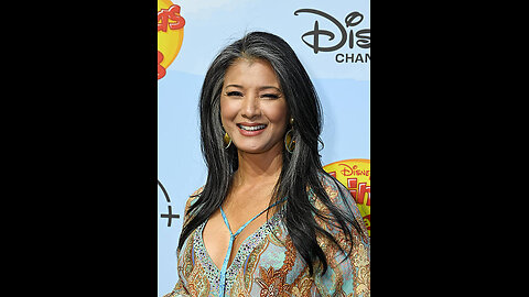Cross kick Studio Films Kelly HU Moore Model 100