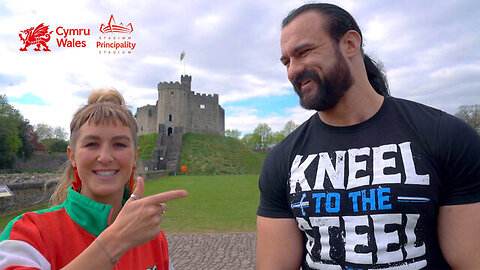 Drew McIntyre brushes up on Welsh language in Cardiff, Wales ahead of WWE Clash at Castle @wwefree