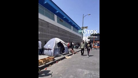 STREET LIFE⛺️🚶‍♂️🏢⛺️📸IN DEMOCRAT CONTROL CALIFORNIA🚯🏢🚴‍♂️⛺️🧎💫