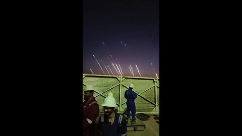 Chinese workers record Iranian missile