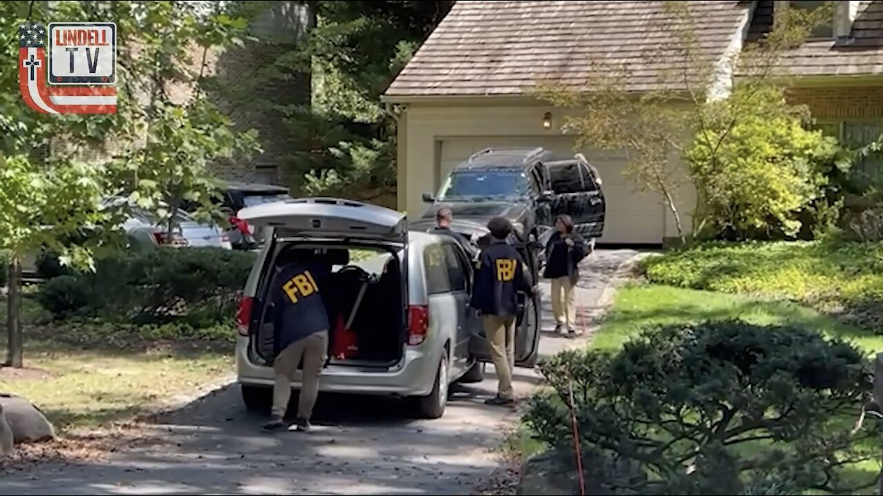 FBI RAIDS🕵️♂️🏡📸🕵️♀️FORMER NATIONAL SECURITY ADVISER HOUSE🕵️♂️👨🦳🏡🕵️♂️💫
