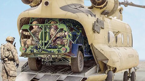 Loading US Newest Combat Vehicle Inside CH-47’s Tiny Cargo Bay