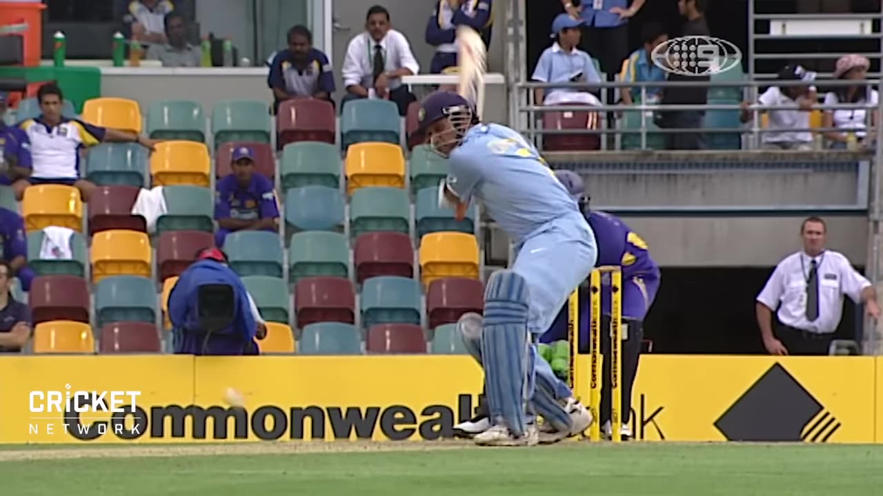 MS Dhoni Best Sixes in Career
