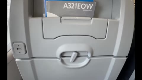 American Airlines Removing Seat-Back Entertainment