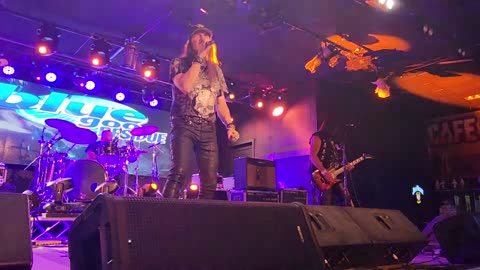 Blue goo residue ( live)