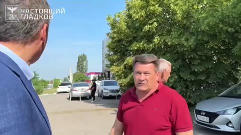 👀💥 UAV struck the building of the Belgorod court when Governor Gladkov was there.