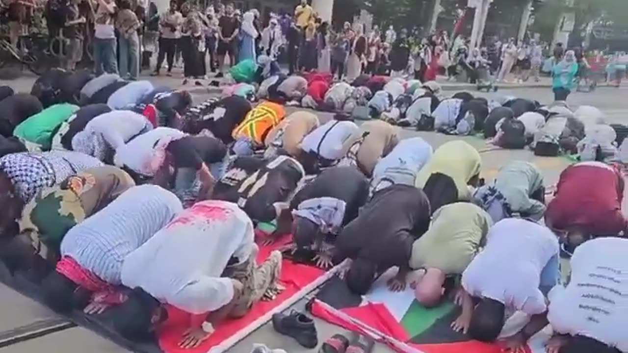 ❗️ There are over 100 mosques in Toronto