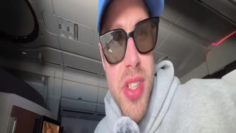 8 - 7 Flying Business Class Qatar while I spill the tea about my current mental health