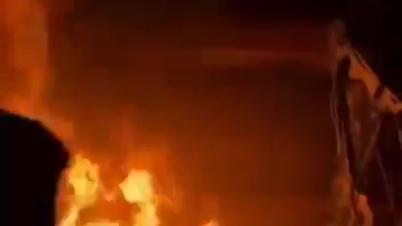 Graphic - The moment Hamas "journalists" realized it wasn`t worth it