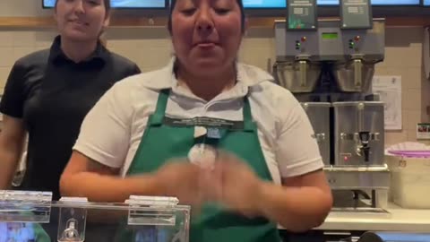 When the tips drop, the dance starts 💃💵