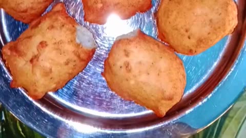 Javarasi Payasam and Bonda