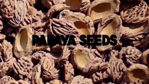 What You Need to Know About Papaya Seeds Benefits and Risks