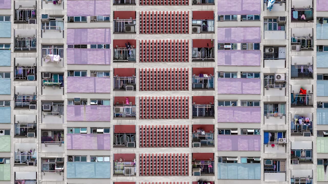 The unbelievable Building