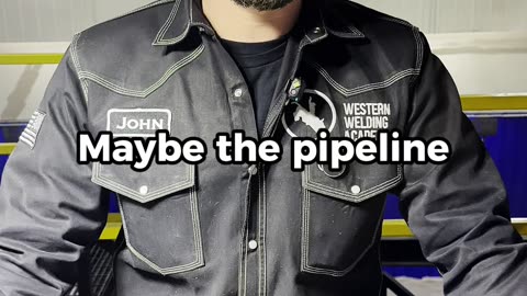 What is the difference? 🤨👨‍🏭