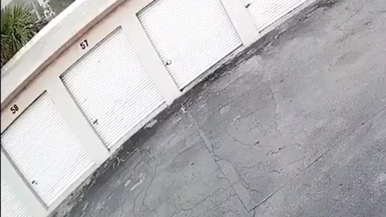 Two people dead after small plane crashes in Broward County