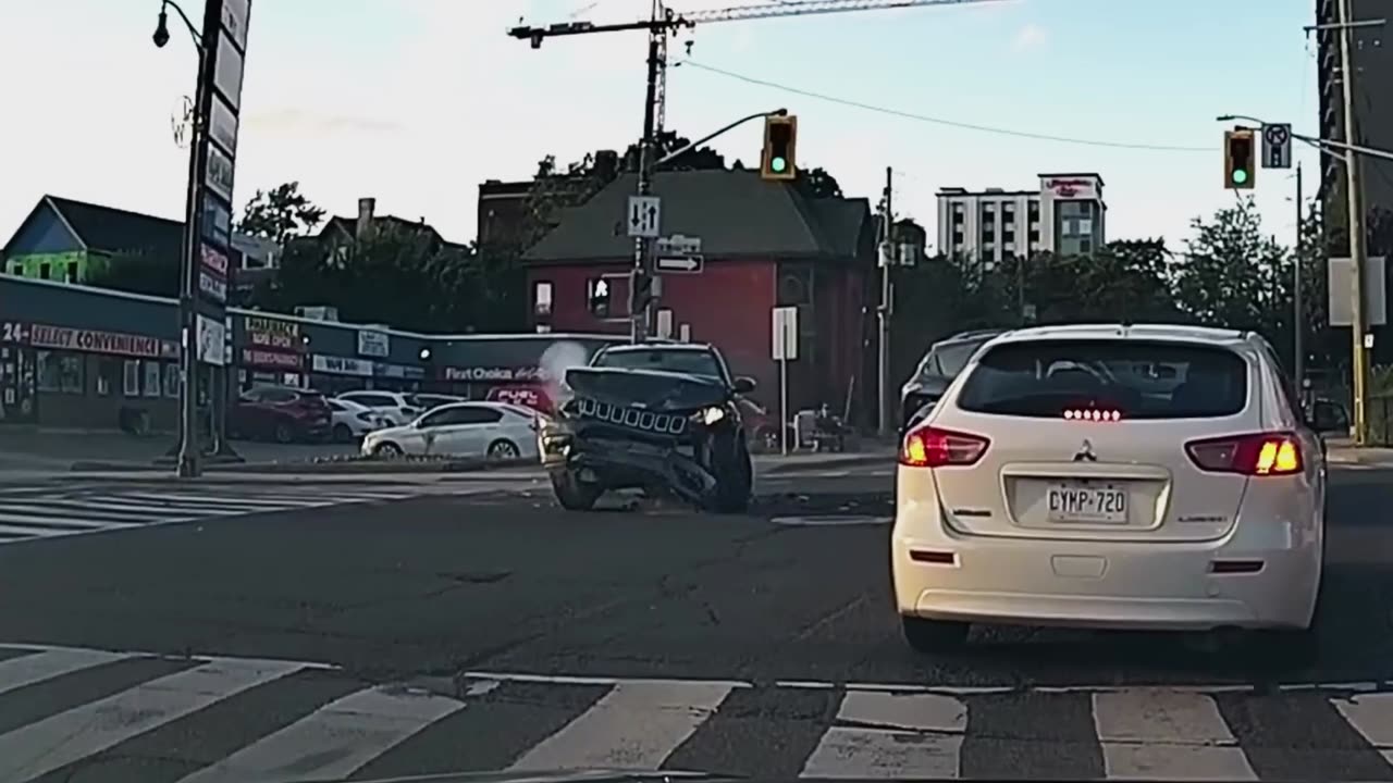 CRASHES YOU WON'T BELIEVE 28