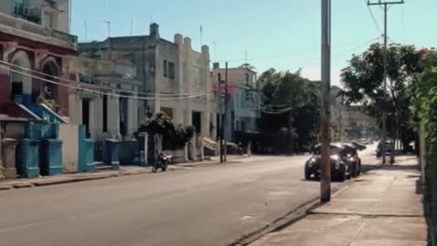 Walking Tour Havana 2025 🇨🇺 (ASMR City Sounds)