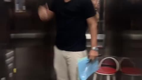 Girl Gives Boyfriend a Jumpscare