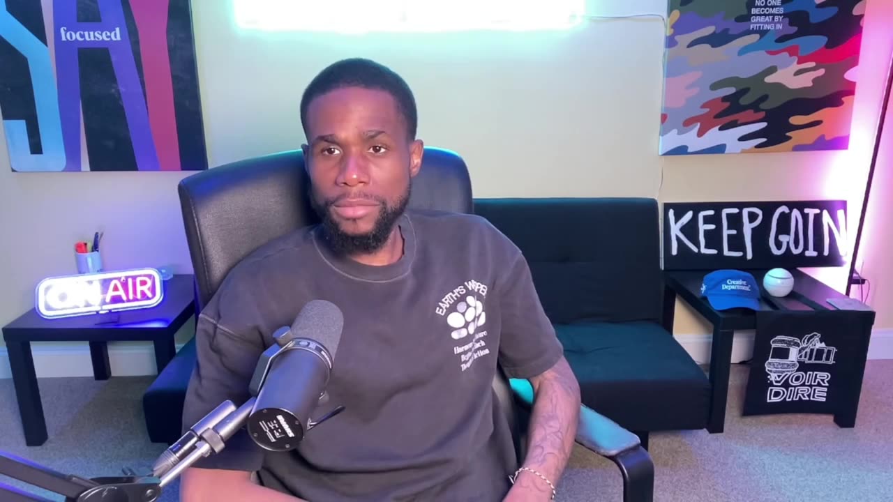 Money DOES buy happiness!! 🤑💰💵