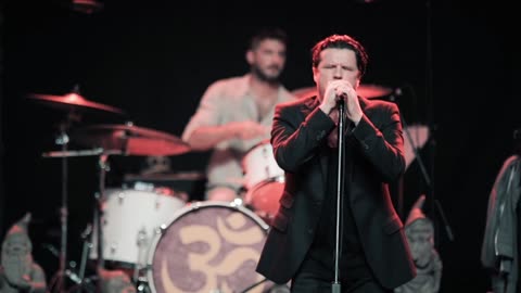 Be Here Now (George Harrison cover) - Ian Astbury (live)