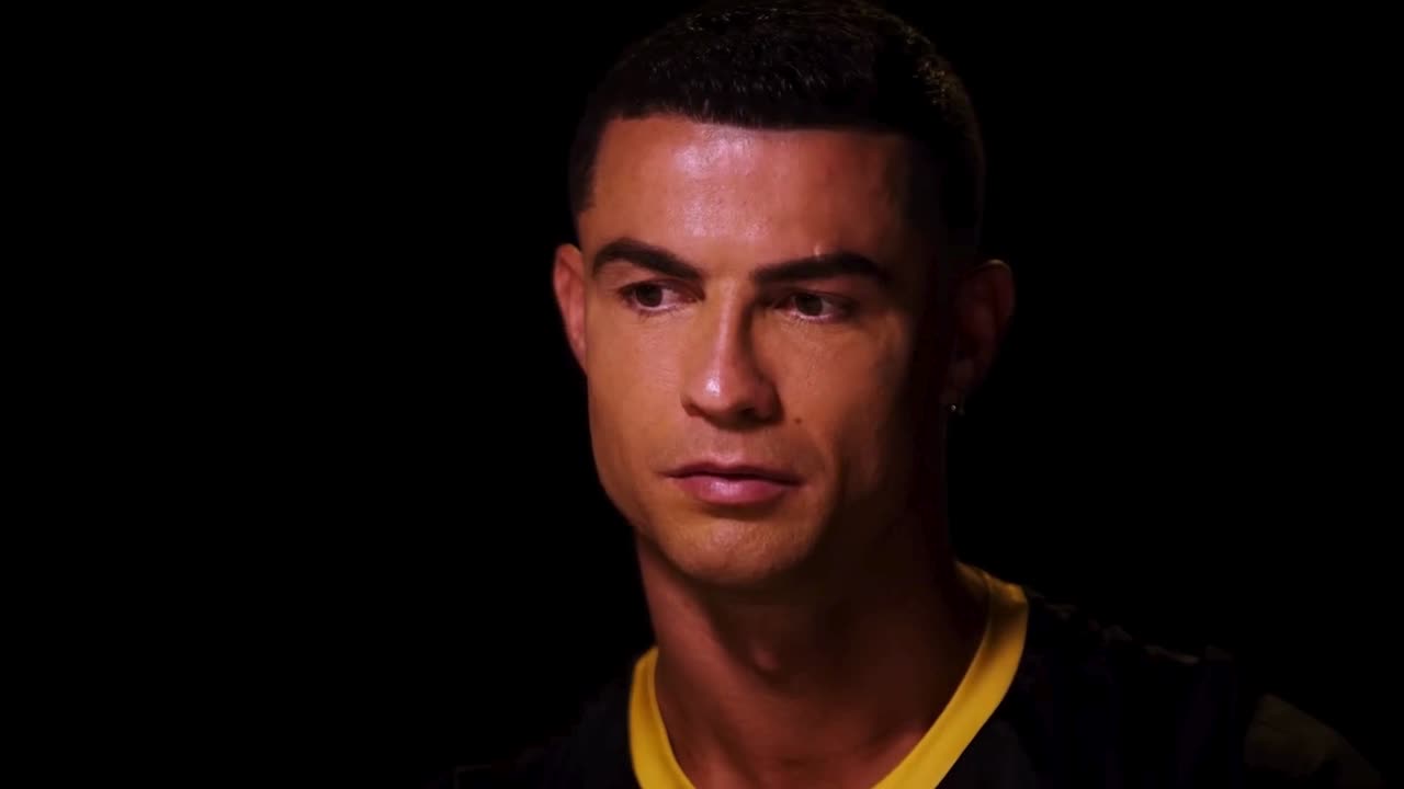 Cristiano Ronaldo vs Lie Detector with Binance