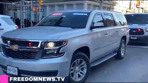 Anti-ICE protesters clashed with the NYPD today after attempting to disrupt ICE operations,