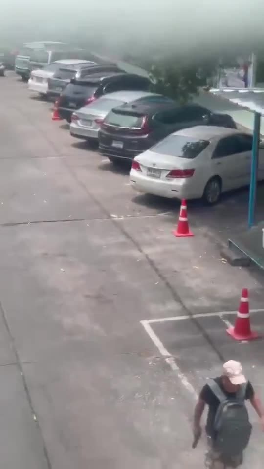 WATCH: Apparent video shows the shooter who opened fire at or near Or Tor Kor Market