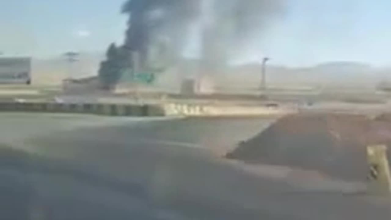 Report of an attack on the police and Basij headquarters in the city of Kashan
