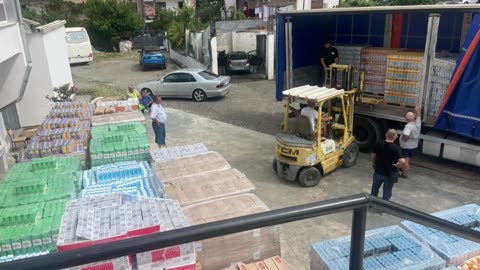 B-52 në ndihmë të banorëve të Gramshit, të prekur nga zjarret