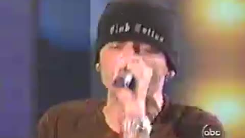 Linkin Park - Faint - Live on Kimmel