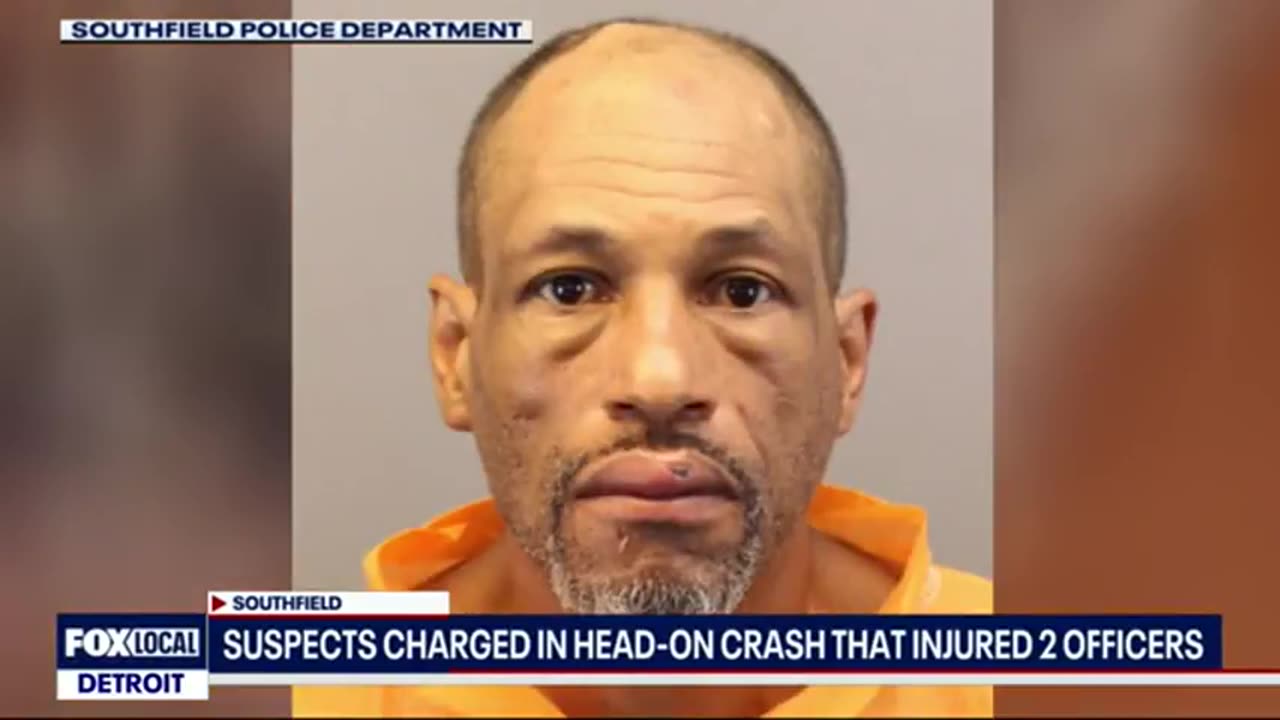 Niggly police chase ends in a Crash Splash