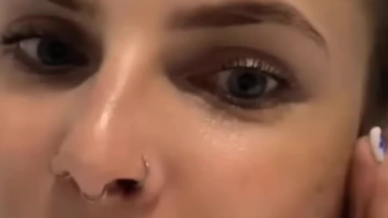 GIGANTIC WASTES OF MONEY - VOL. 203: TINDER DATES