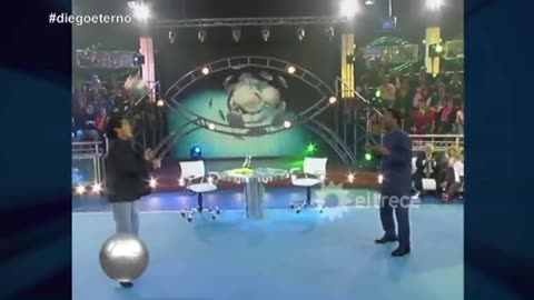 Maradona to Pele: "A dream of mine is to do a couple of headers with you."